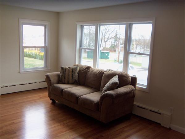 18 Ray Street Webster, MA 01570 - Photo 6 of 16 Gallery Image 6