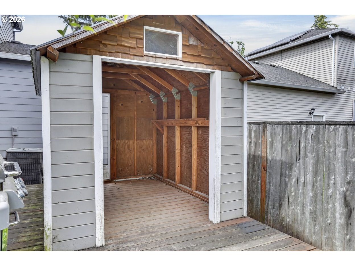 52092 Southeast 9th Street Scappoose, OR 97056 - Photo 27 of 33 Shed