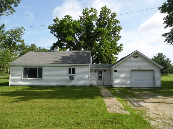$139,900 | 20484 12th Road, Plymouth, IN 46563