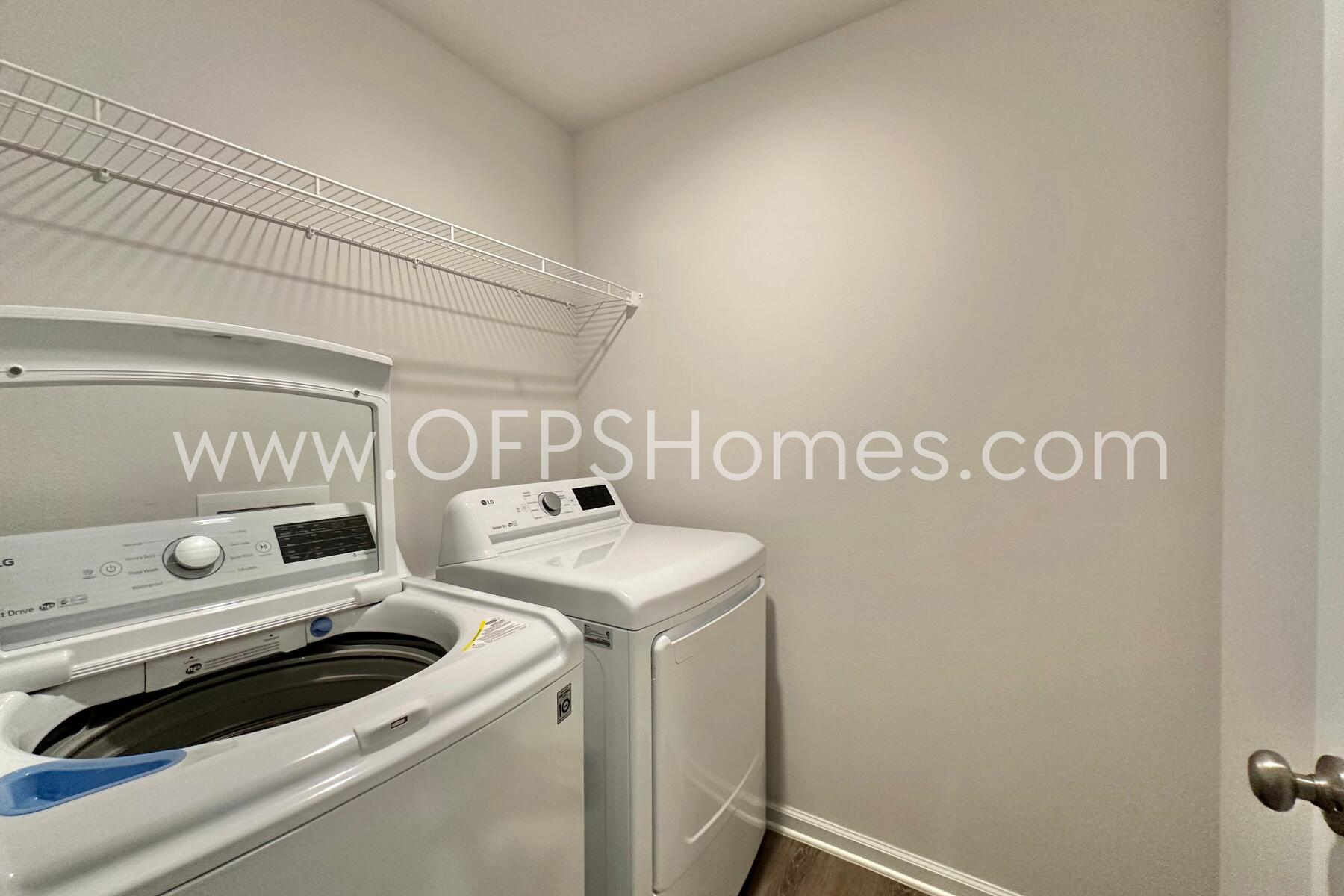 3582 Sugar Maple Lane Crestview, FL 32539 - Photo 13 of 33 a utility room with dryer and washer