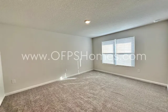 $1,950 | 3582 Sugar Maple Lane, Crestview, FL 32539