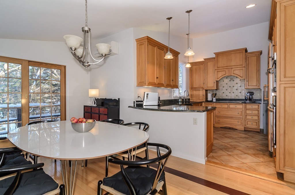 30 Dunedin Road Wellesley, MA 02481 - Photo 6 of 21 Gallery Image 6