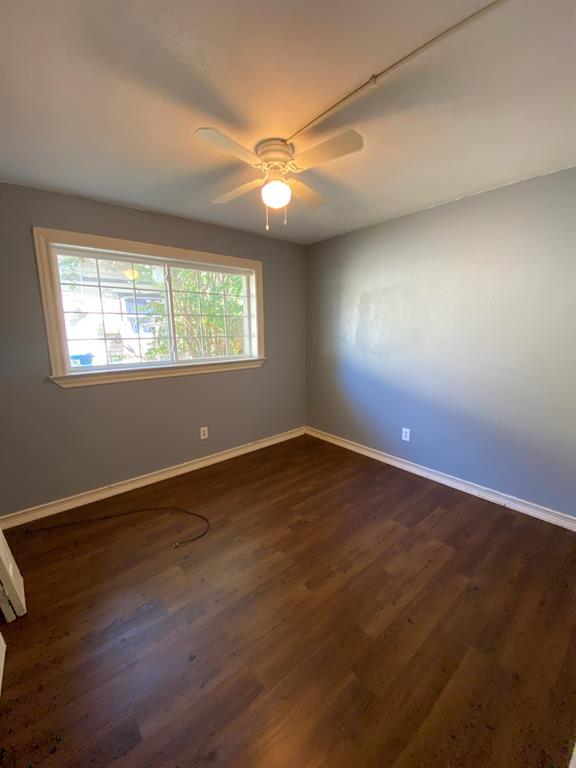 2310 Ridgedale Drive Carrollton, TX 75006 - Photo 12 of 24