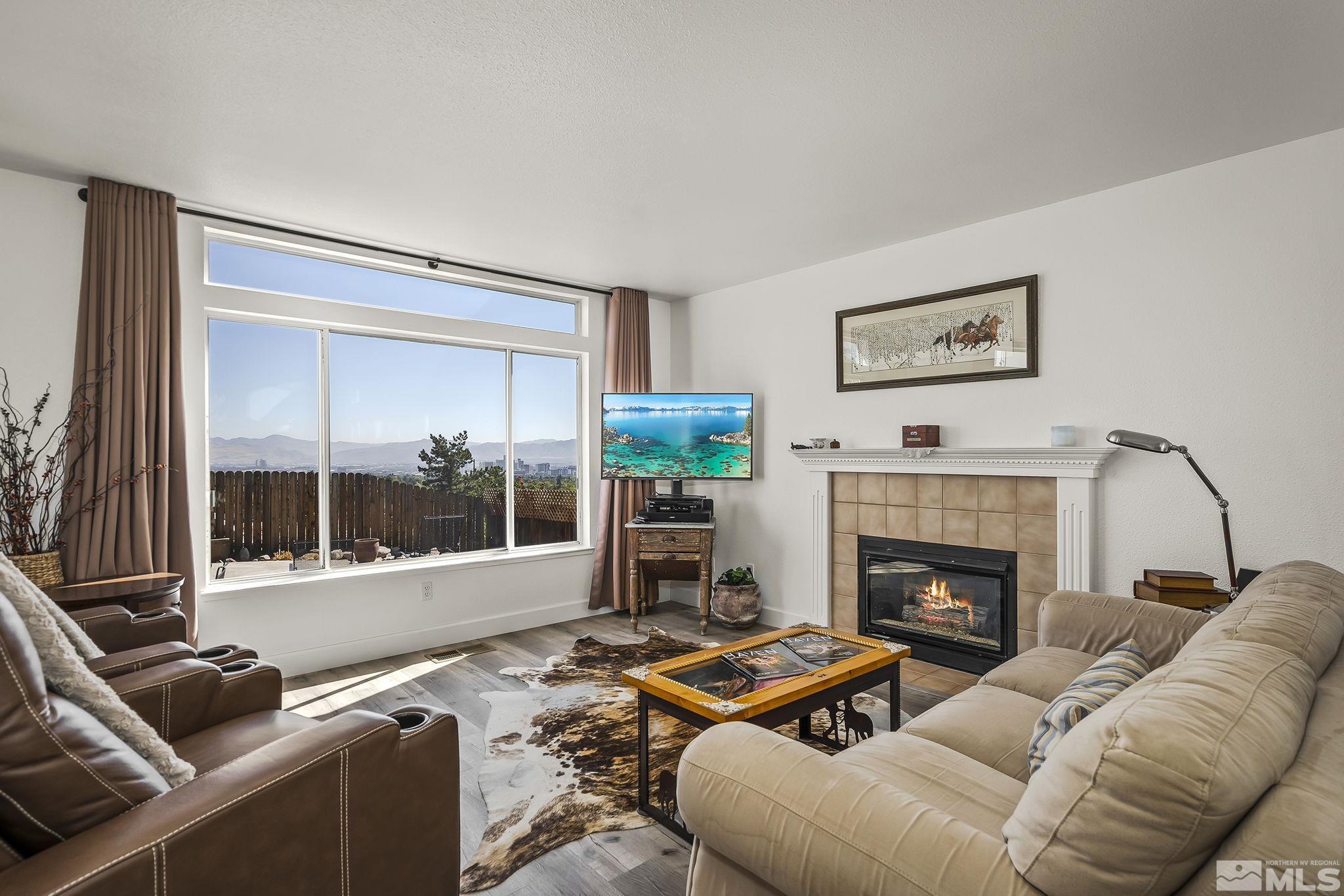 3010 Hacienda Way Reno, NV 89503 - Photo 5 of 37 Photo 5