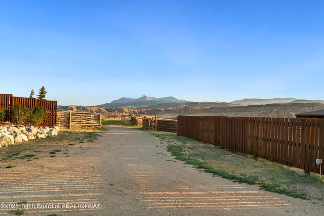 $7,315,000 | 14 Table Top Drive, Dubois, WY 82513