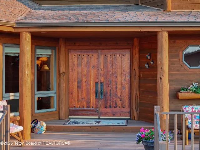 $7,315,000 | 14 Table Top Drive, Dubois, WY 82513