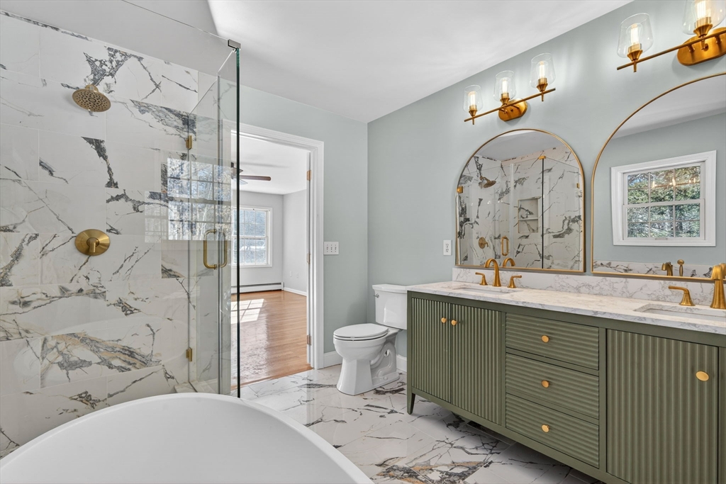 159 Pine Street Manchester, MA 01944 - Photo 1 of 40