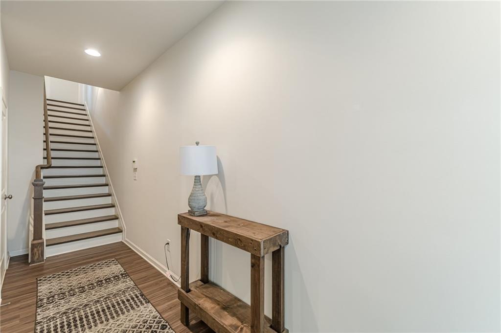 763 Dunlop Way Atlanta, GA 30312 - Photo 2 of 39