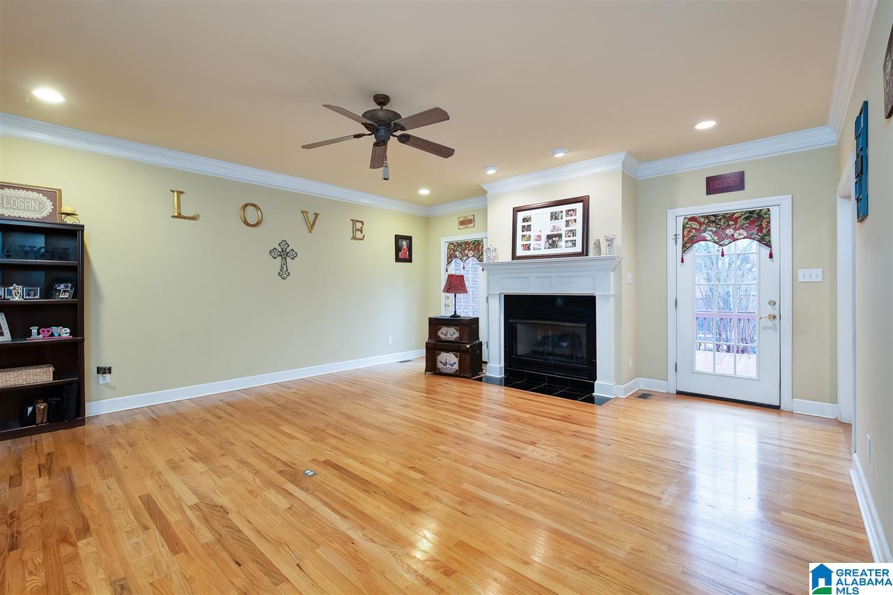 402 Fieldcrest Street Hartselle, AL 35640 - Photo 22 of 44