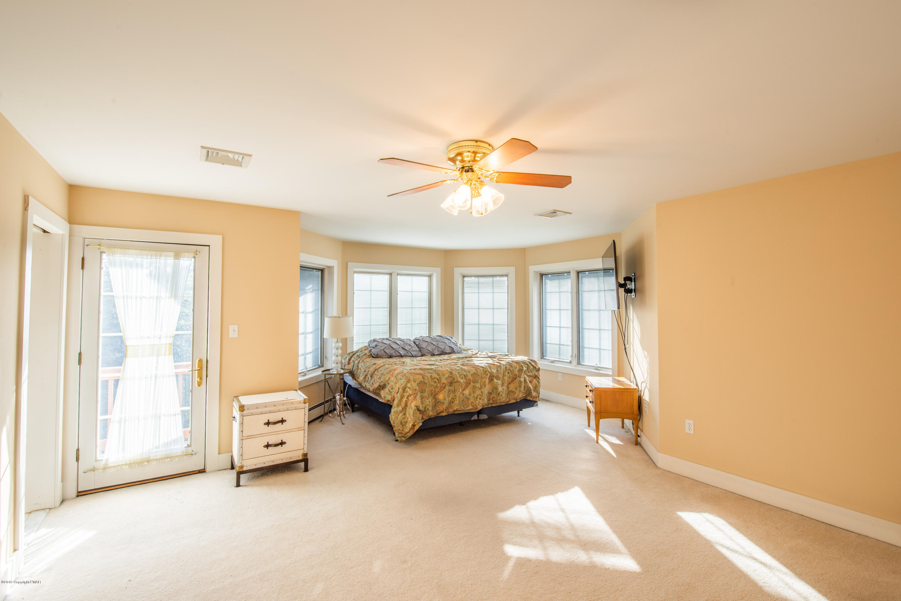 1453 Kelly Road Stroudsburg, PA 18360 - Photo 23 of 41 alex12-44