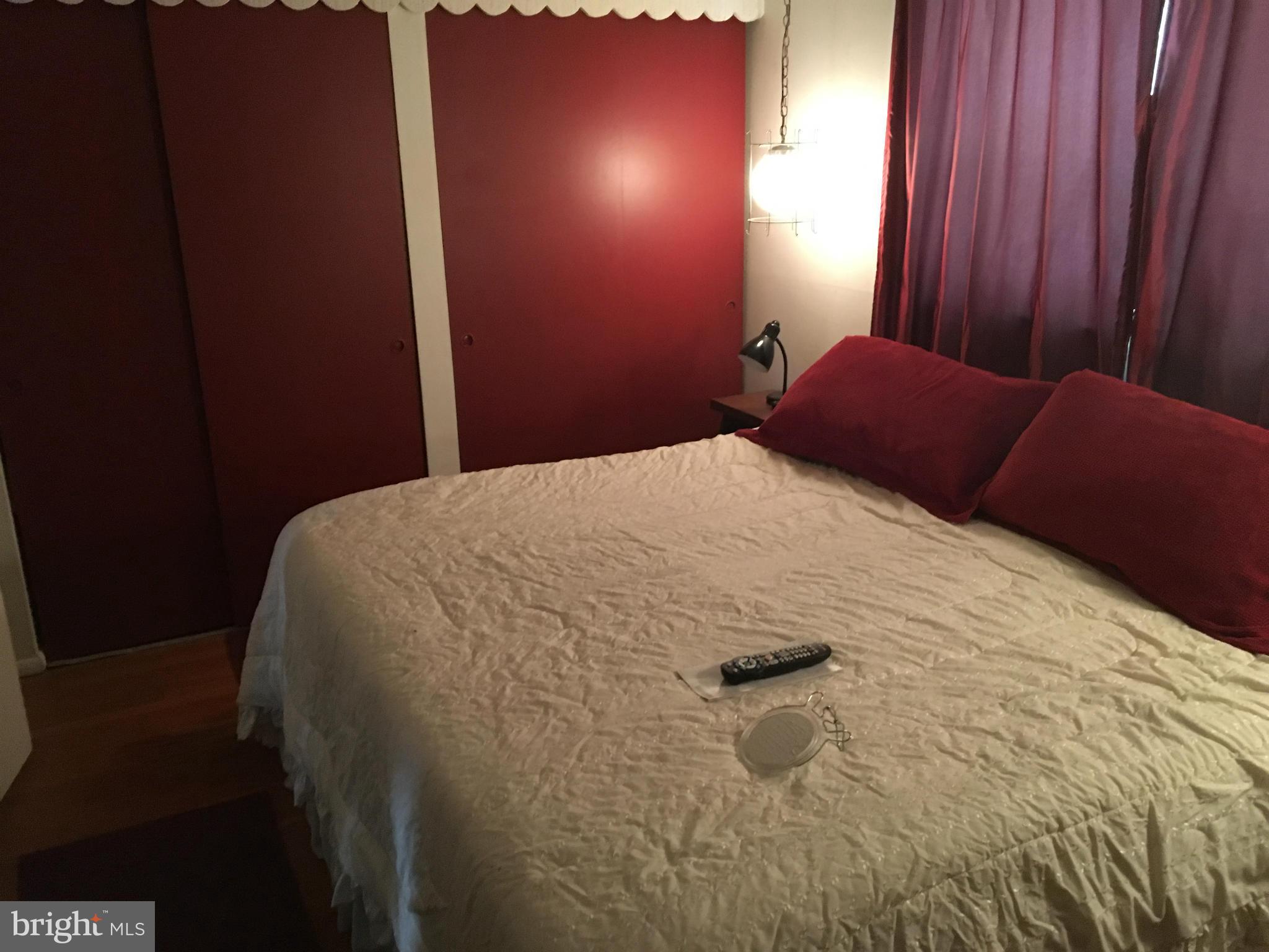 7378 Edsworth Road Baltimore, MD 21222 - Photo 17 of 25 Bedroom (Master)