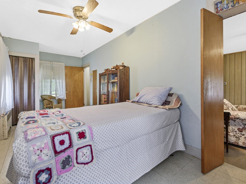26 Friend Street Waltham, MA 02453 - Photo 16 of 38
