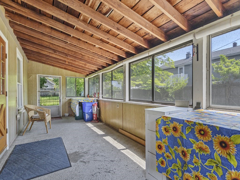 26 Friend Street Waltham, MA 02453 - Photo 18 of 38
