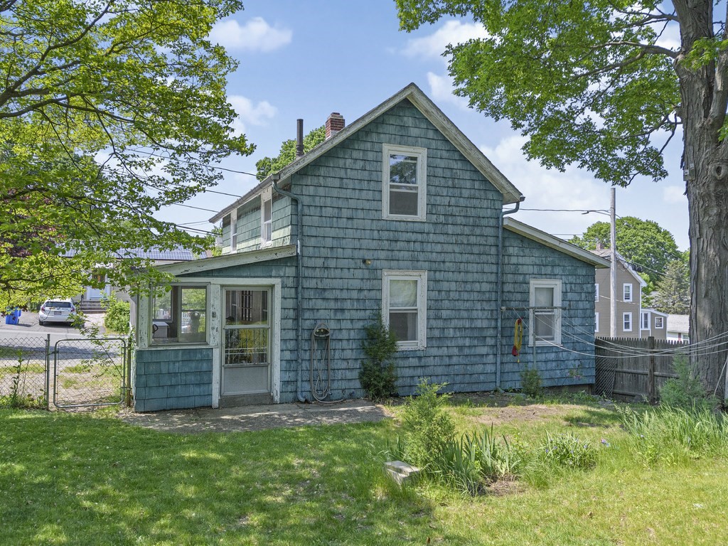 26 Friend Street Waltham, MA 02453 - Photo 29 of 38