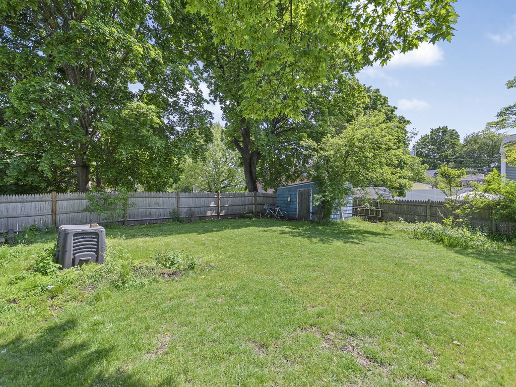 26 Friend Street Waltham, MA 02453 - Photo 33 of 38