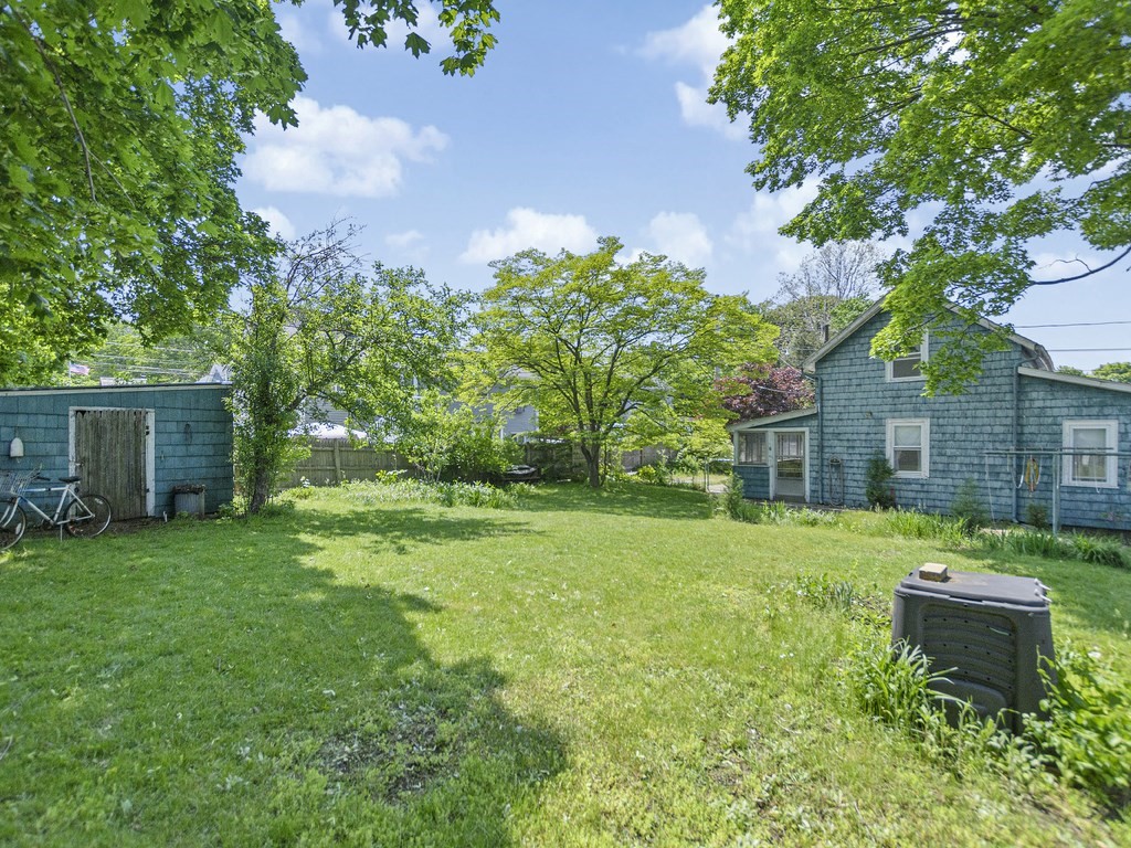 26 Friend Street Waltham, MA 02453 - Photo 34 of 38