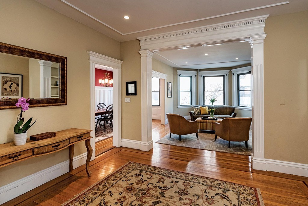 25 Stearns Road, Unit 1 Brookline, MA 02446 - Photo 3 of 12 Gallery Image 3