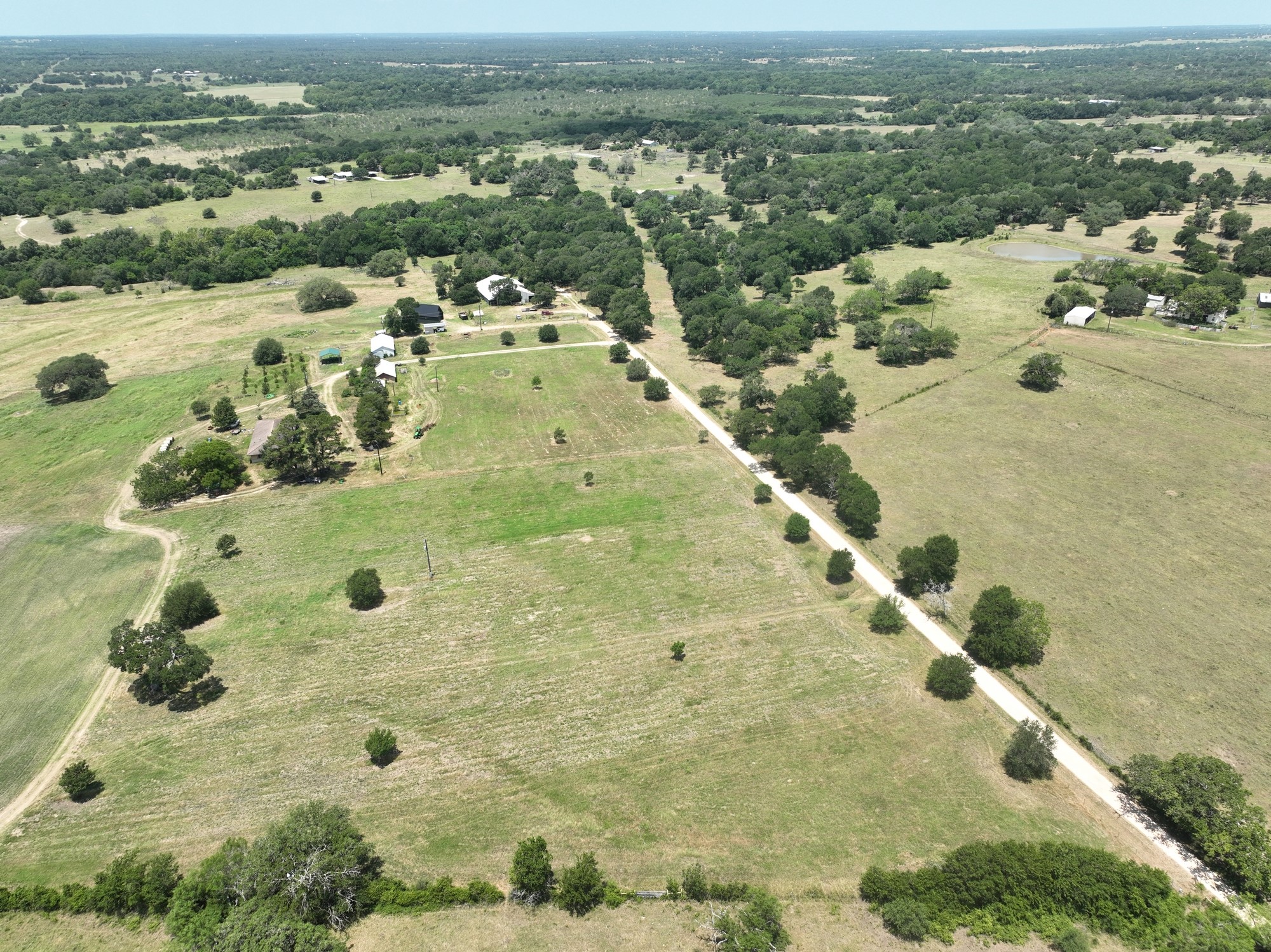 6238 Kovar Road Fayetteville, TX 78940 - Photo 3 of 28