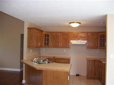 312 Ridgeview Drive Berea, KY 40403 - Photo 5 of 10 Kitchen