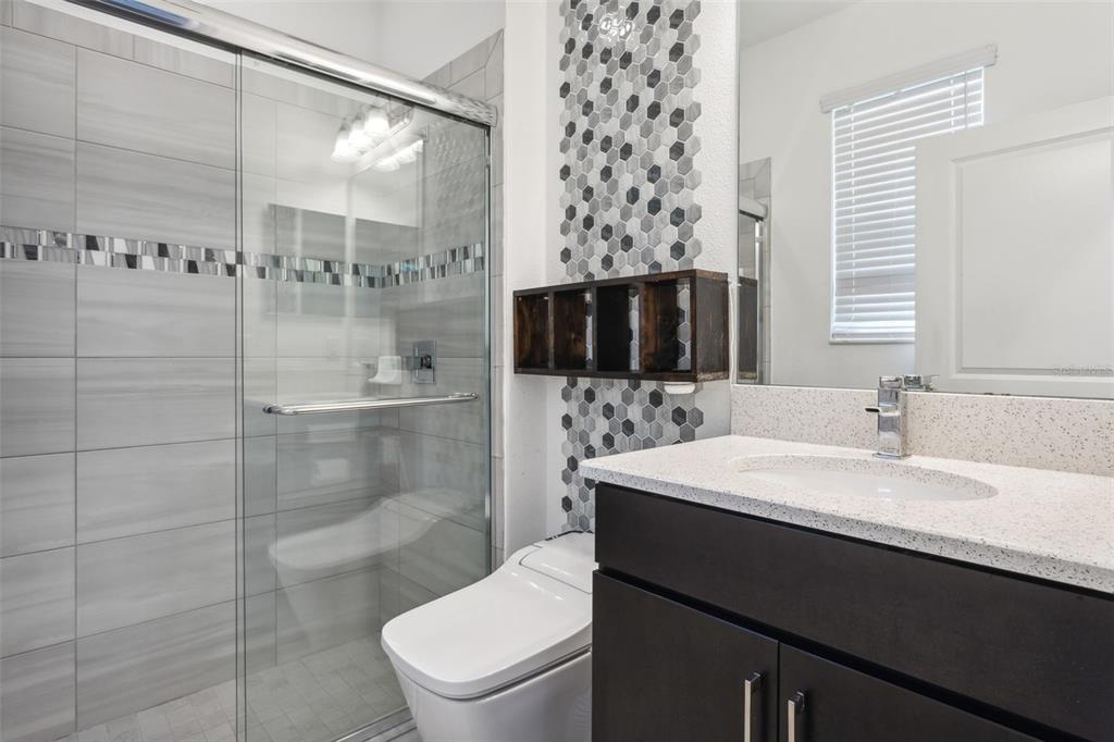 10319 Stallion Fields Way Tampa, FL 33647 - Photo 14 of 25