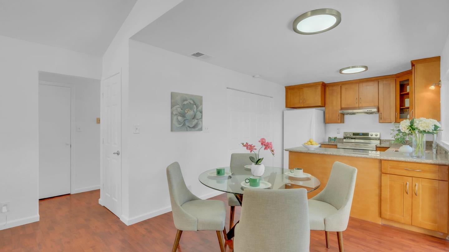 2582 Tosca Way San Jose, CA 95121 - Photo 11 of 25