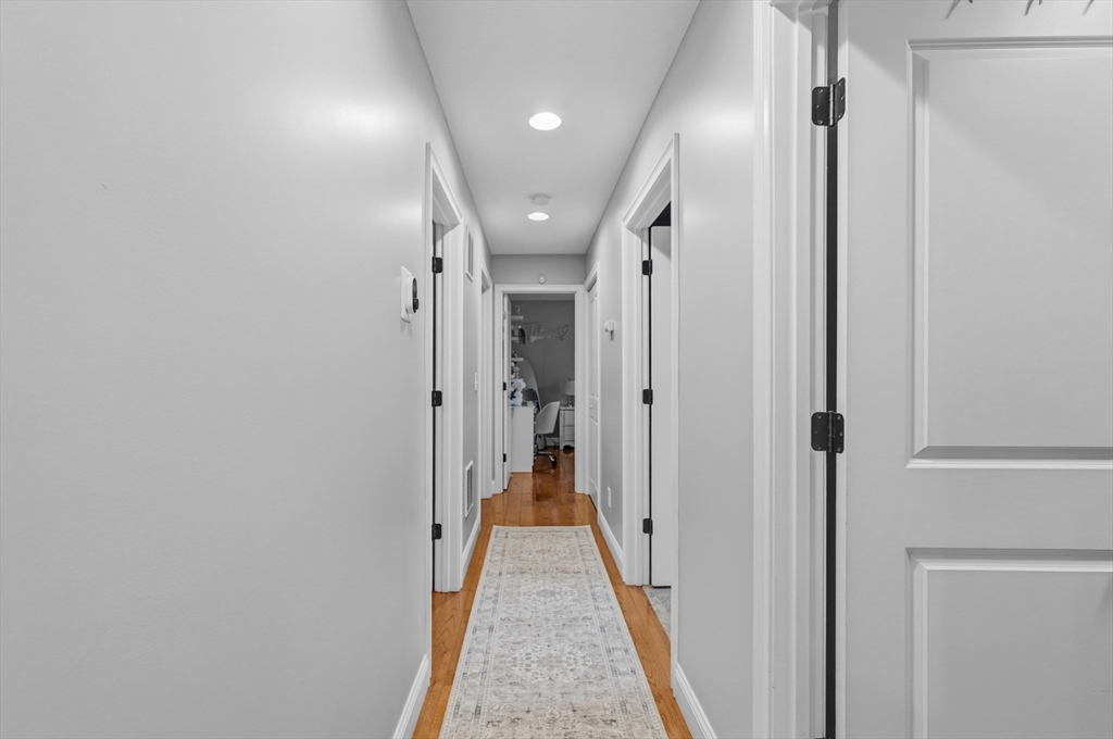 127 Middlesex Street Fall River, MA 02723 - Photo 12 of 38