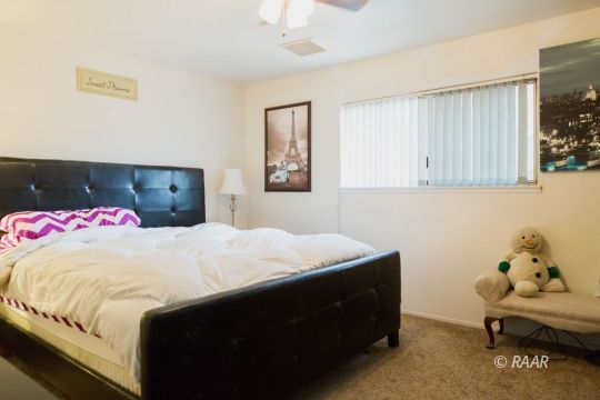813 South Allen Street Ridgecrest, CA 93555 - Photo 11 of 20