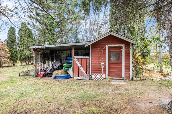 $240,000 | 4919 South Green Avenue, Fremont, MI 49412
