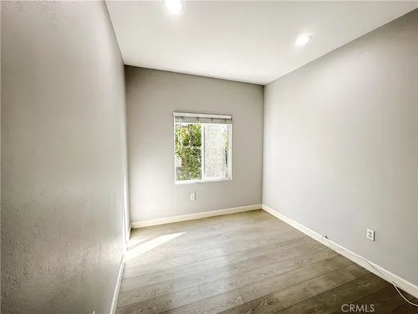 $2,330 | 2319 Wilshire Street, Riverside, CA 92501