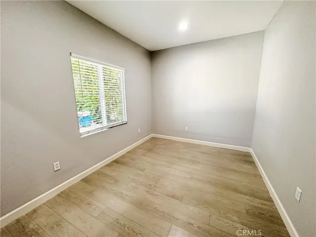 $2,445 | 2319 Wilshire Street, Riverside, CA 92501