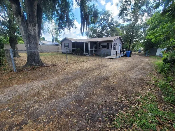 $133,000 | 2831 North Valrico Road, Seffner, FL 33584