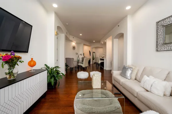 $439,000 | 717 Riverside Drive, Unit 903, Memphis, TN 38103