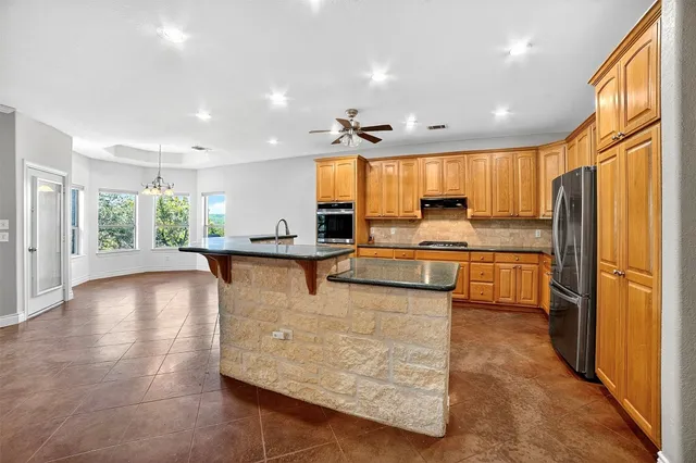 $2,700 | 116 Grey Fox Lane, Bertram, TX 78605