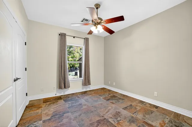 $2,700 | 116 Grey Fox Lane, Bertram, TX 78605