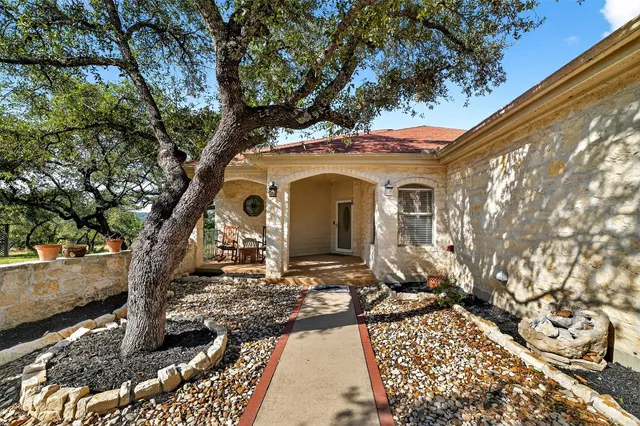 $2,700 | 116 Grey Fox Lane, Bertram, TX 78605