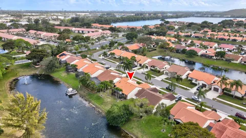 $499,000 | 17 Columbia Court, Deerfield Beach, FL 33442