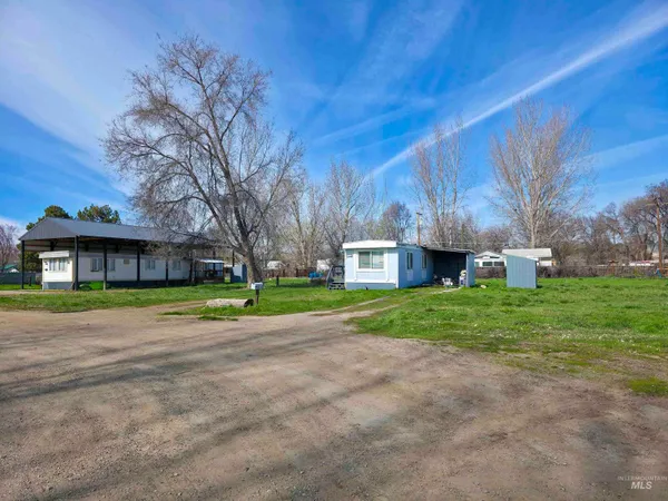 $285,000 | 1116 East Washington Street, Weiser, ID 83672