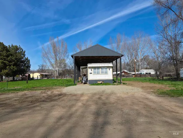 $285,000 | 1116 East Washington Street, Weiser, ID 83672