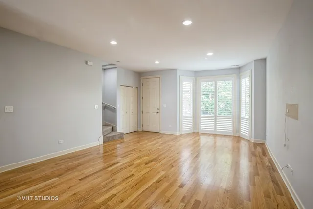 $399,000 | 92 Legacy Lane, Wheeling, IL 60090