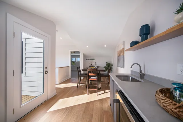 $1,048,000 | 207 Sunset Road, Ann Arbor, MI 48103