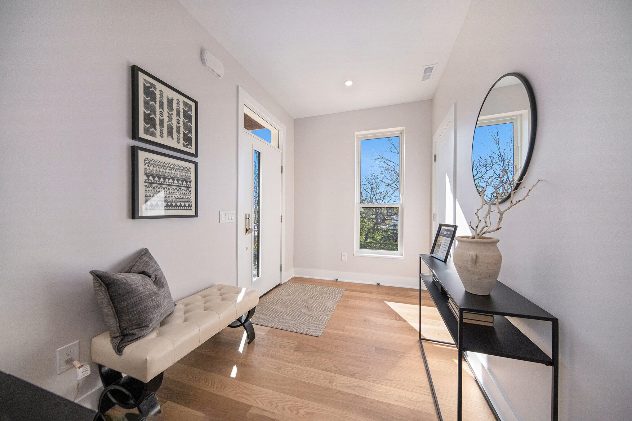 207 Sunset Road Ann Arbor, MI 48103 - Photo 3 of 45 004_sbp_46_524