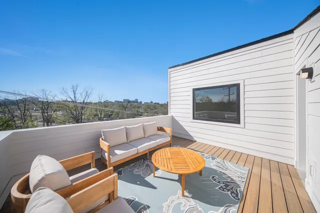 $1,048,000 | 207 Sunset Road, Ann Arbor, MI 48103