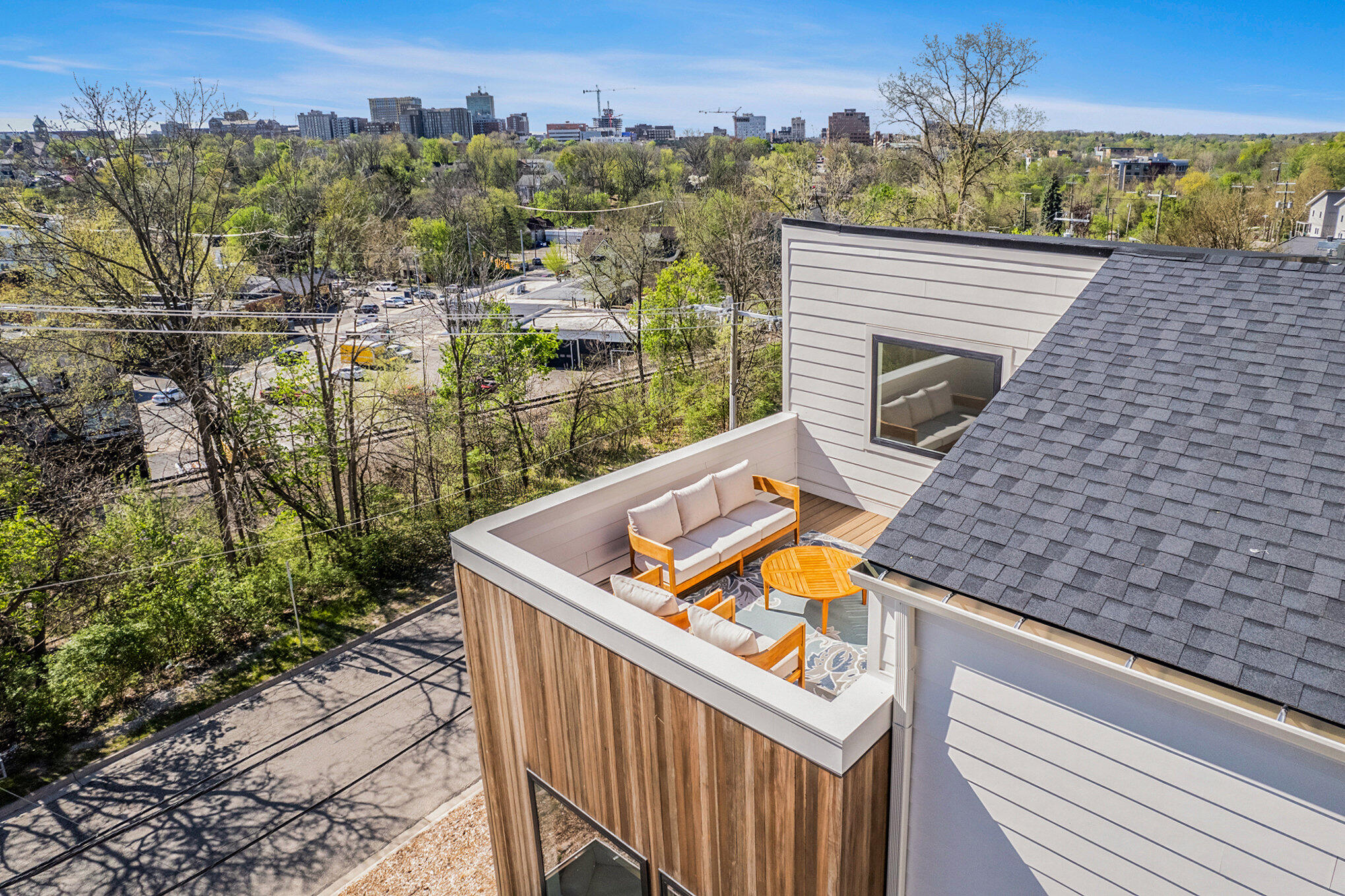 207 Sunset Road Ann Arbor, MI 48103 - Photo 45 of 45 047_dji_0494_316