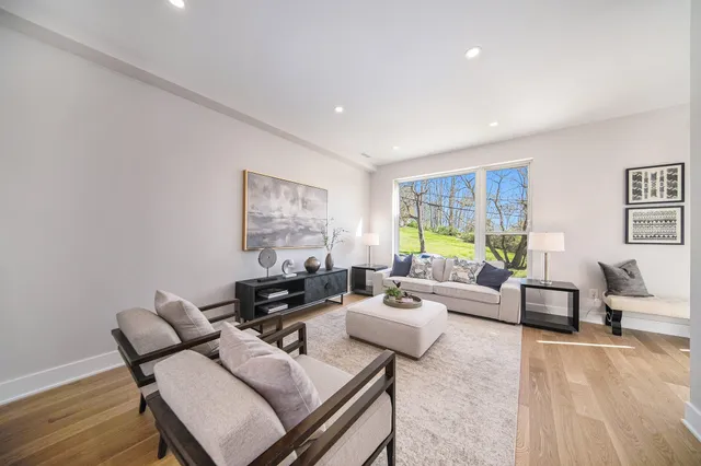 $1,048,000 | 207 Sunset Road, Ann Arbor, MI 48103