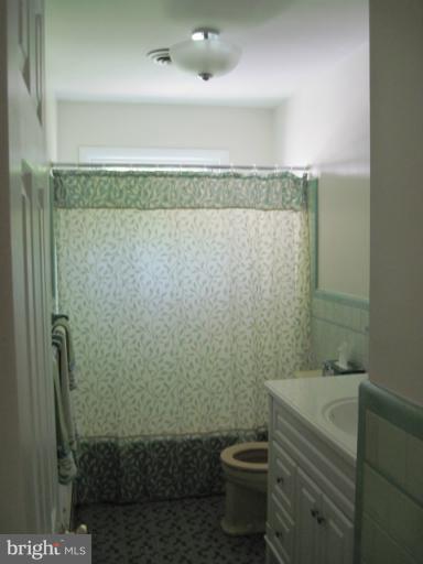 25656 Point Lookout Road Leonardtown, MD 20650 - Photo 8 of 26 Family Bath