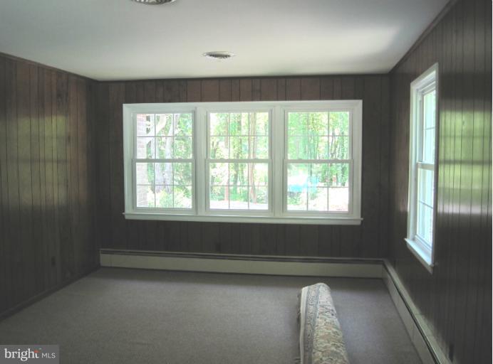 25656 Point Lookout Road Leonardtown, MD 20650 - Photo 10 of 26 Family Room