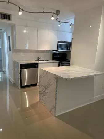 $2,100 | 1120 102nd Street, Unit 8, Bay Harbor Islands, FL 33154