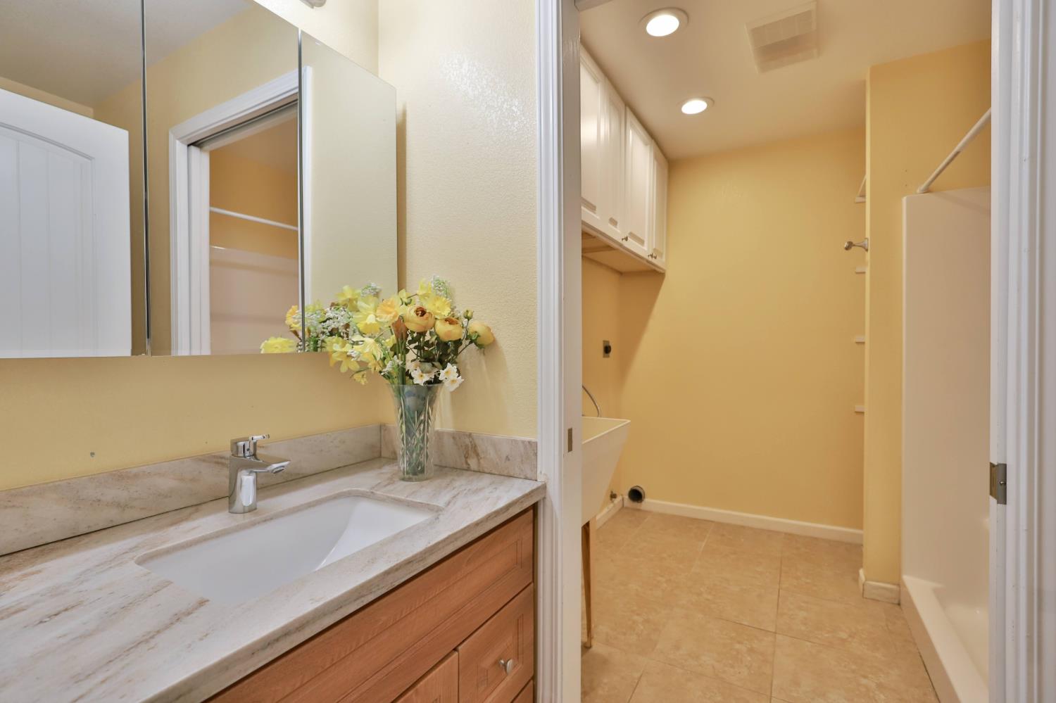 4773 Jacarah Road Placerville, CA 95667 - Photo 75 of 94 Office bathroom & laundry
