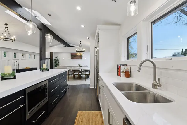 $1,169,000 | 4945 Glen Elyn Road, Mound, MN 55364