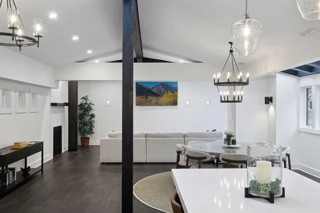 $1,169,000 | 4945 Glen Elyn Road, Mound, MN 55364